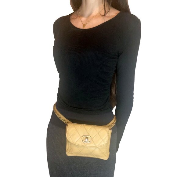 Authentic CHANEL CC Vintage Matelasse Lambskin Waist Pouch Bum Bag Leather Beige - Picture 2 of 16